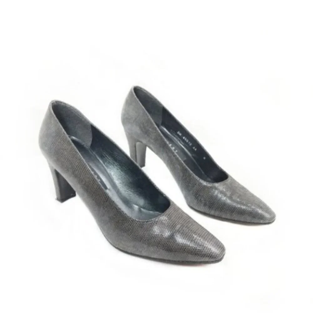 Stuart Weitzman Snake Print Gray Heels 8 AA